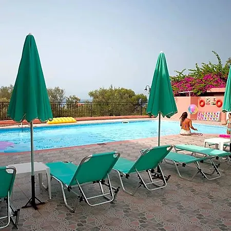 Paradise 3*