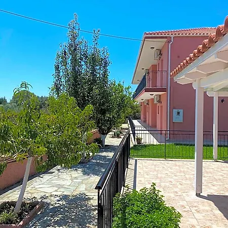 Paradise Hotel Valsamata