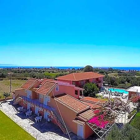 Paradise 3*