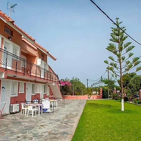 Paradise 3* Valsamata