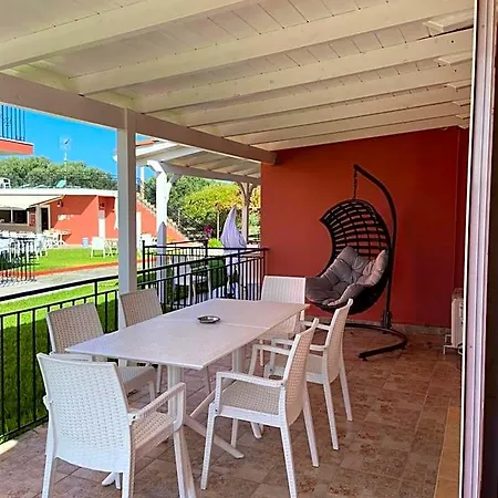 Paradise Hotel Valsamata